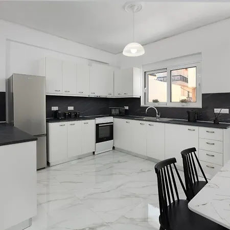 Kalotina House Apartment *